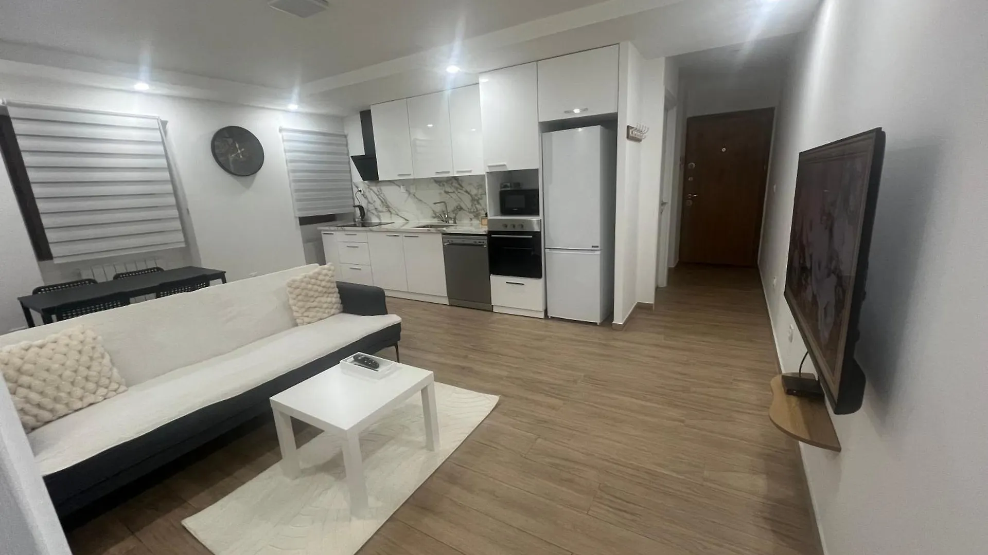 Apartment Coeur D'Albertville - Hyper Centre- Gare A 800 M France