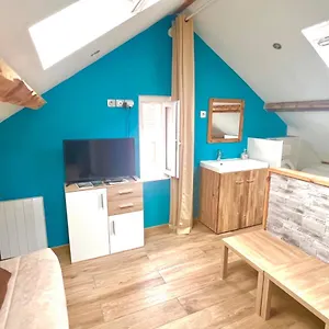 Delille Pere Et Fils Appartement
